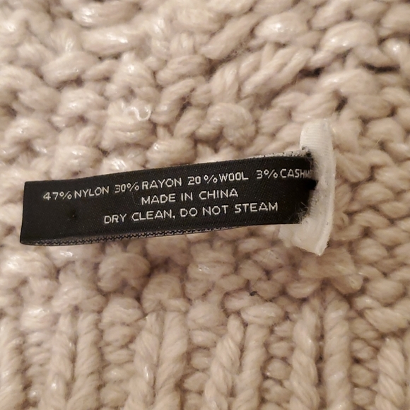 Ann Taylor infinity scarf - Picture 3 of 3